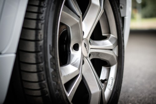 wheels-1256258_1920.jpg