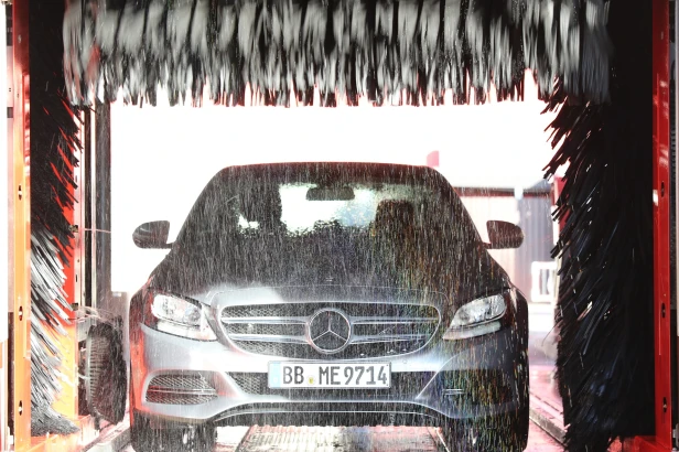 car-wash-1408492_1920.jpg